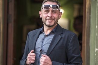 prahain.cz/zdravi/neprijde-telefonat-od-babise-jan-tuna-v-kauze-kfc-otevira-pandorinu-skrinku-25076.html